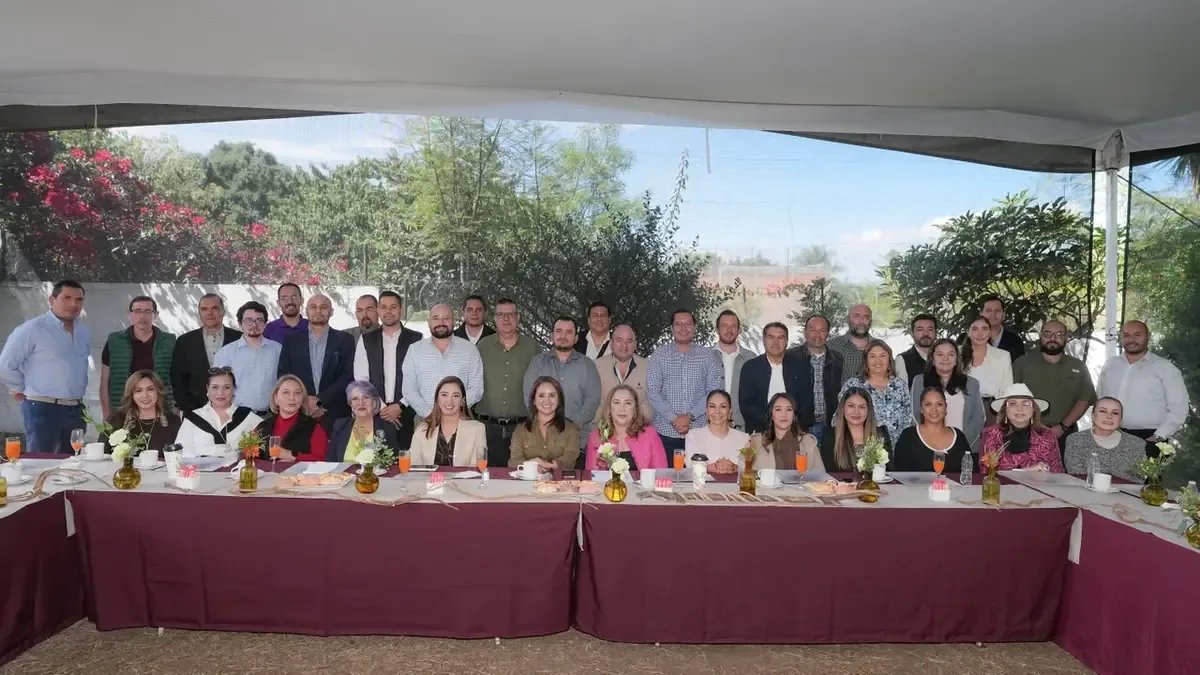 Gladyz Butanda se reúne con empresarios en Morelia y promete apoyo