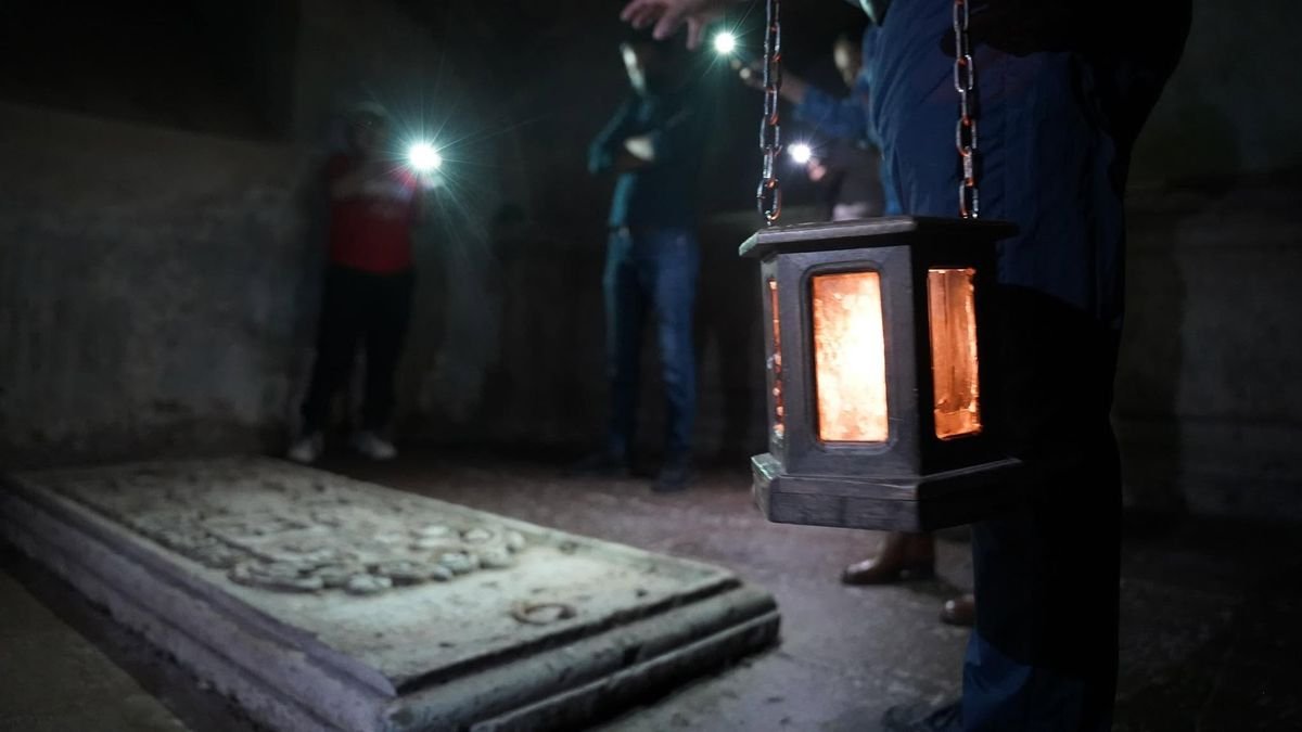 Las criptas de la Casa de la Cultura de Morelia abrirán para recorridos especiales de Noche de Muertos