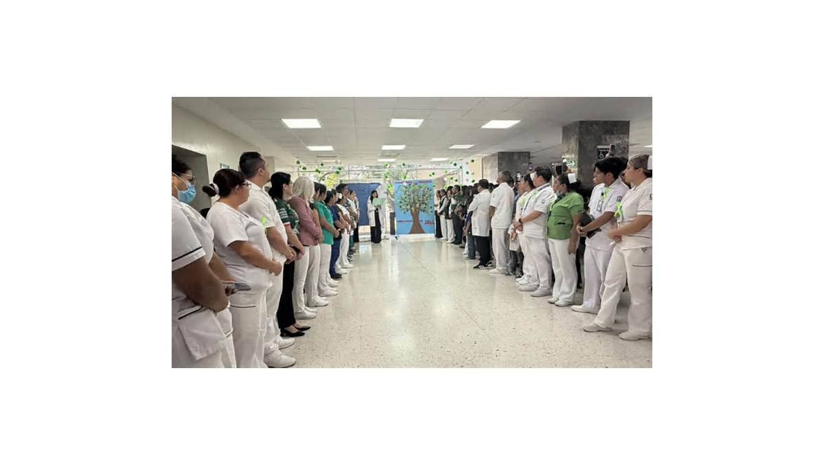 IMSS reconoce con "Árbol de la Vida" a familiares de donadores de órganos en Monterrey