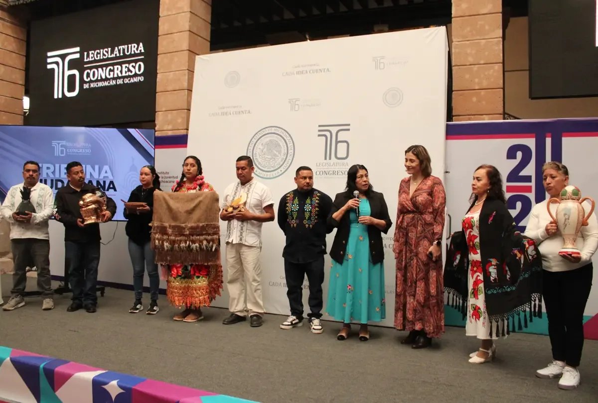 Brissa Arroyo abre exposición artesanal con 15 artesanos en Morelia