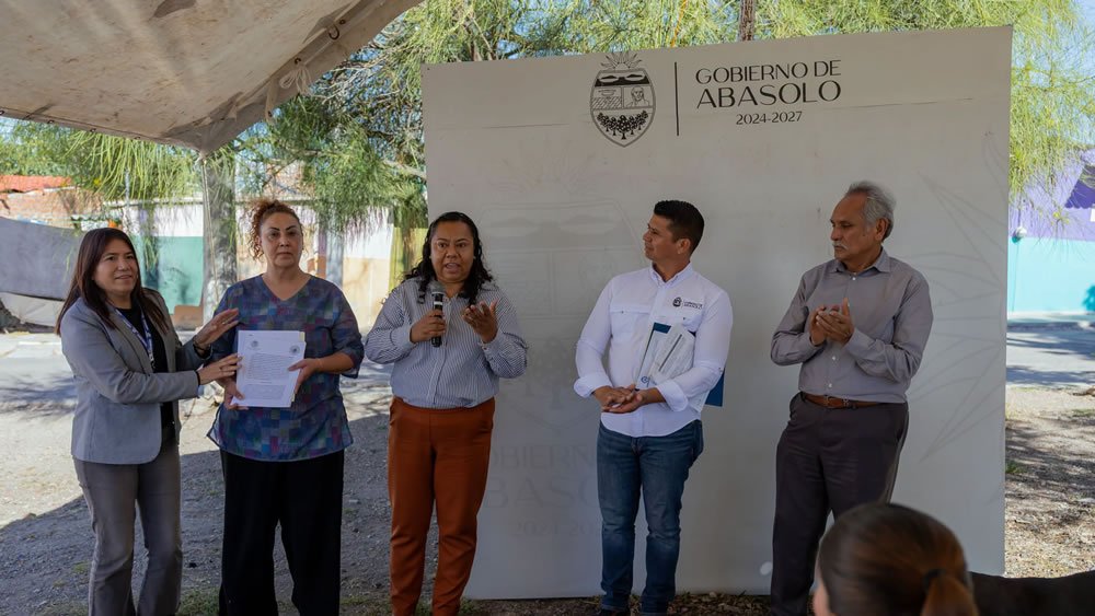 Abasolo regulariza predios de la colonia Jardines de San Telmo