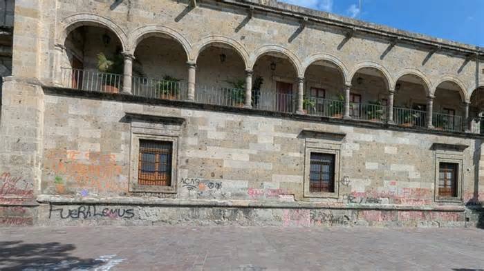 INAH revela millonario presupuesto para restaurar la Catedral y Palacio de Gobierno tras marchas en Guadalajara