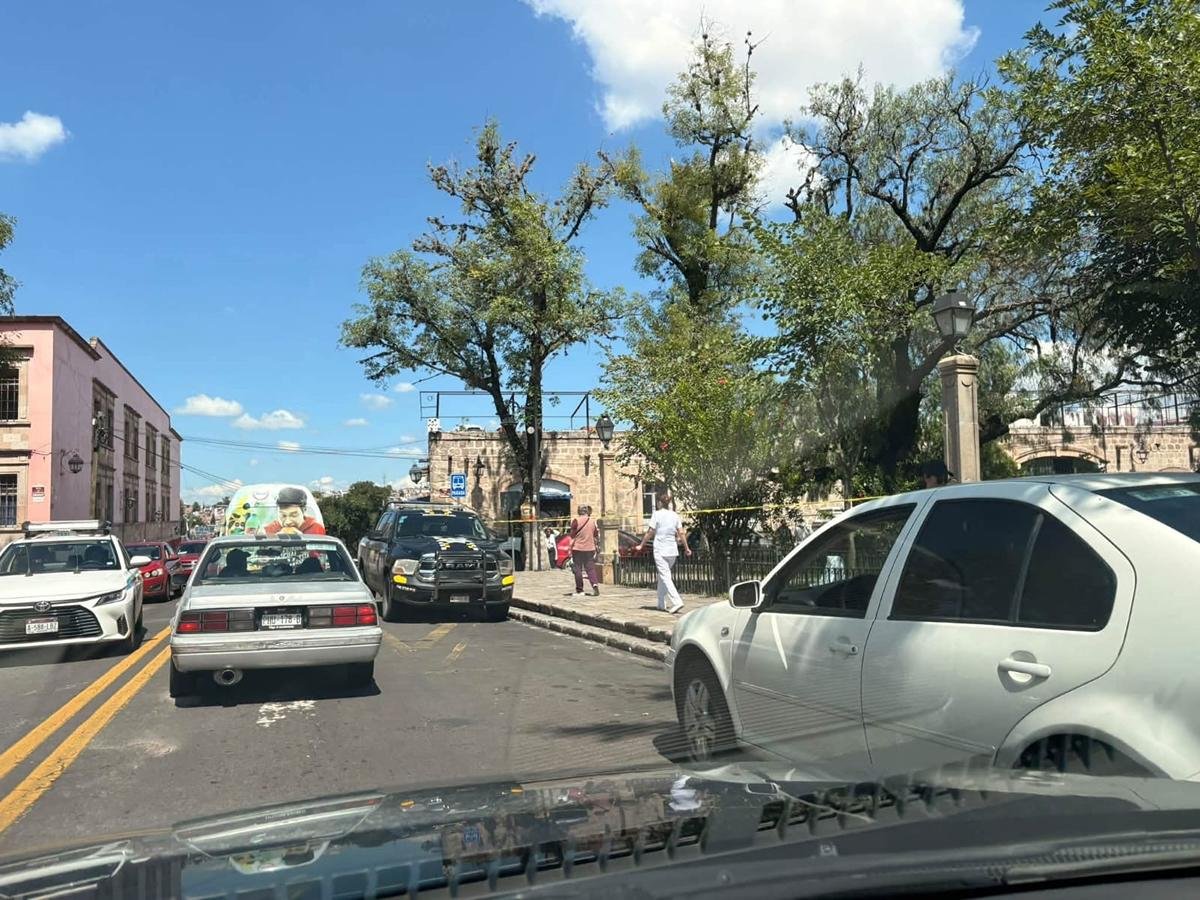 Muere hombre al caer de su bicicleta en el Centro de Morelia