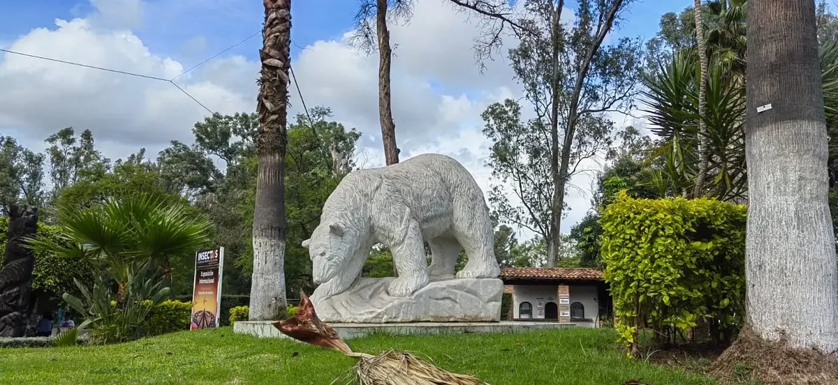 Donan materiales por $50 mil para rehabilitar albergues en Zoo Morelia