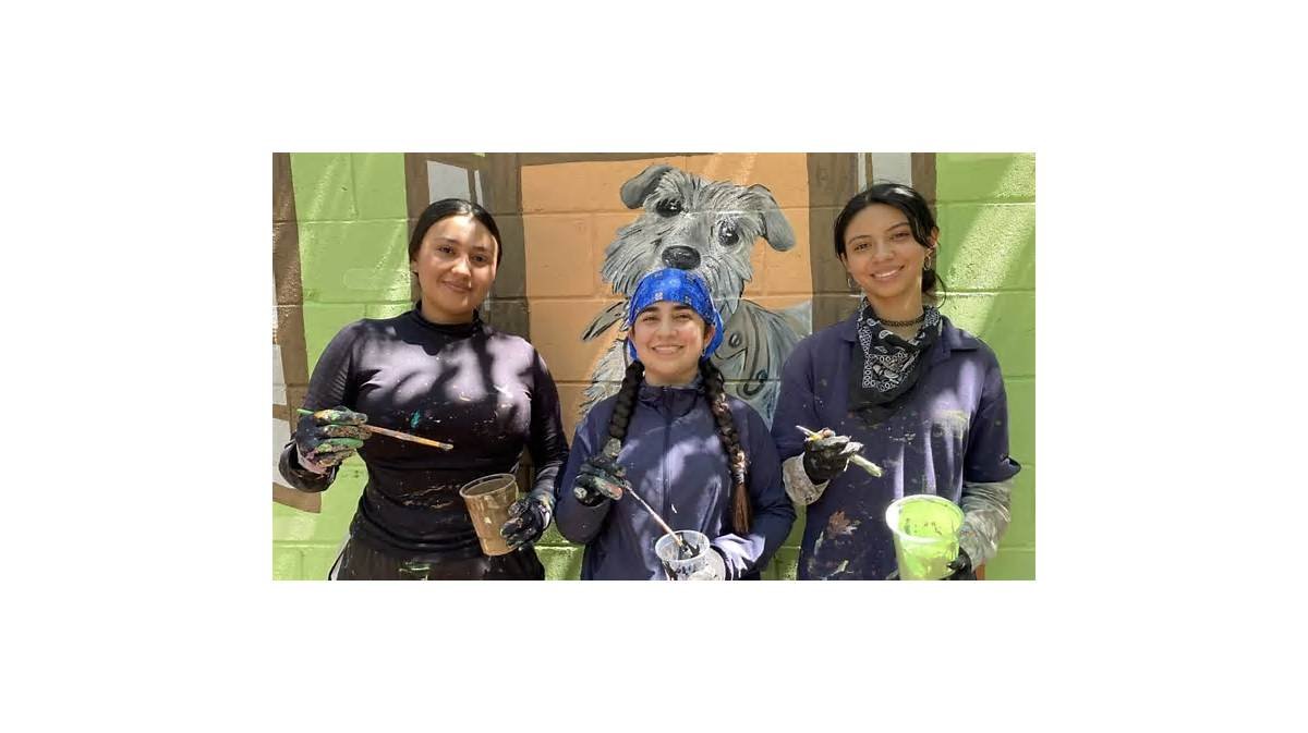Colectivo BAE: Briyith, Ángela y Evelin, tres artistas que pintan caminos hacia la paz en Culiacán