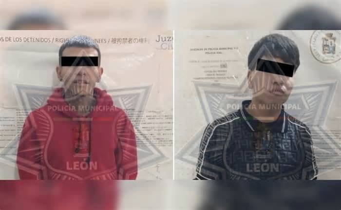 Madre entrega a sus hijos a la policía en León, Guanajuato; están acusados de participar en un homicidio