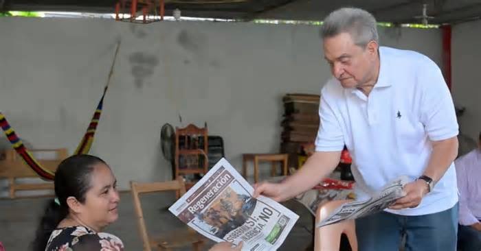 Pío López Obrador recorre Tuxtla Gutiérrez tras registro para buscar una diputación federal