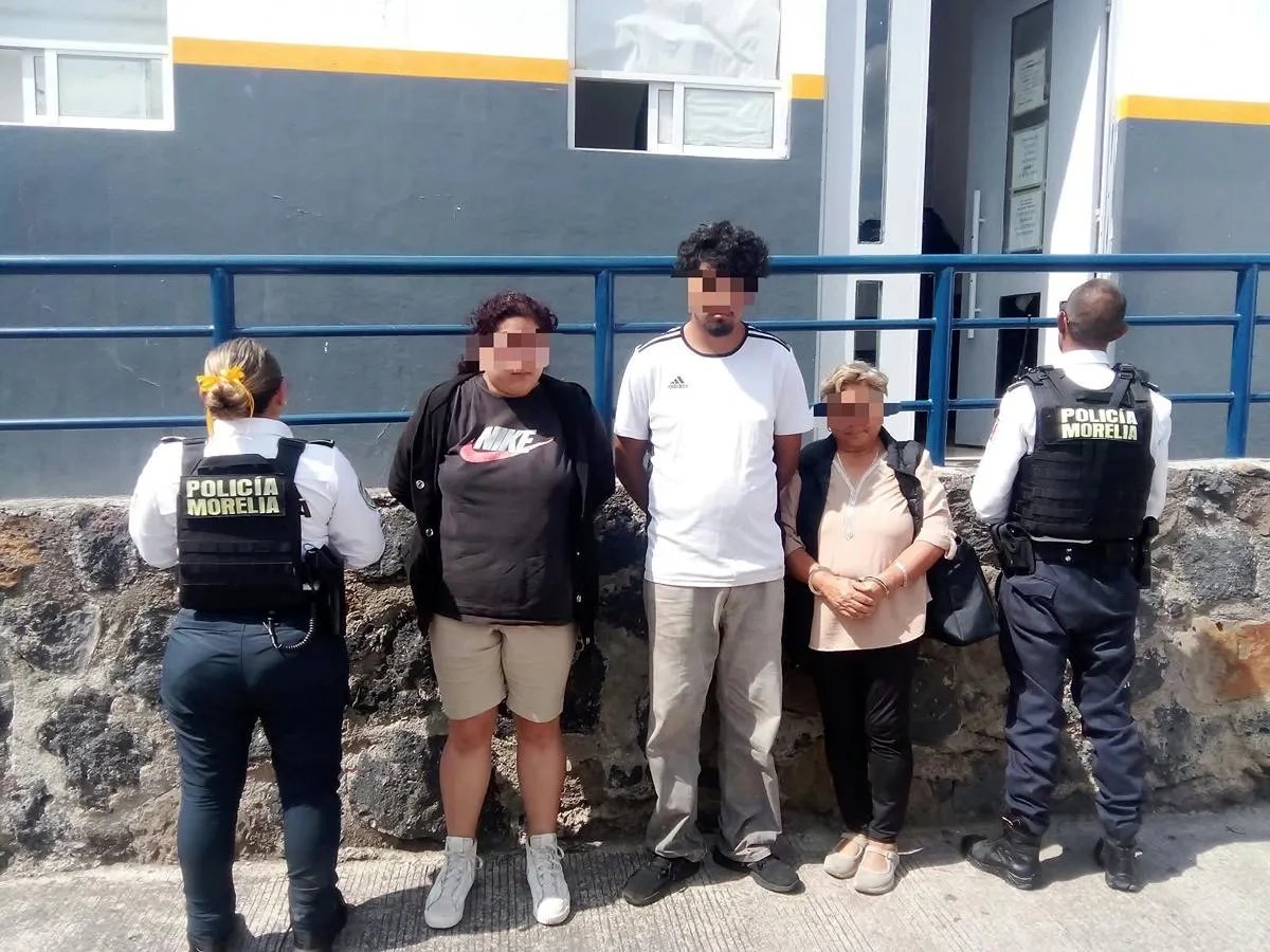 Detienen a dos mujeres y un hombre que aparentemente ingresaron a una vivienda ajena en Morelia
