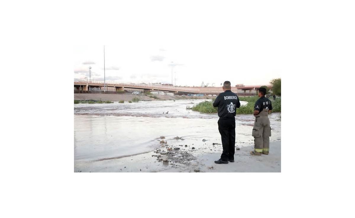 Río Bravo crece en Ciudad Juárez por lluvias y escurrimientos de EU; cierran avenidas y activan operativo