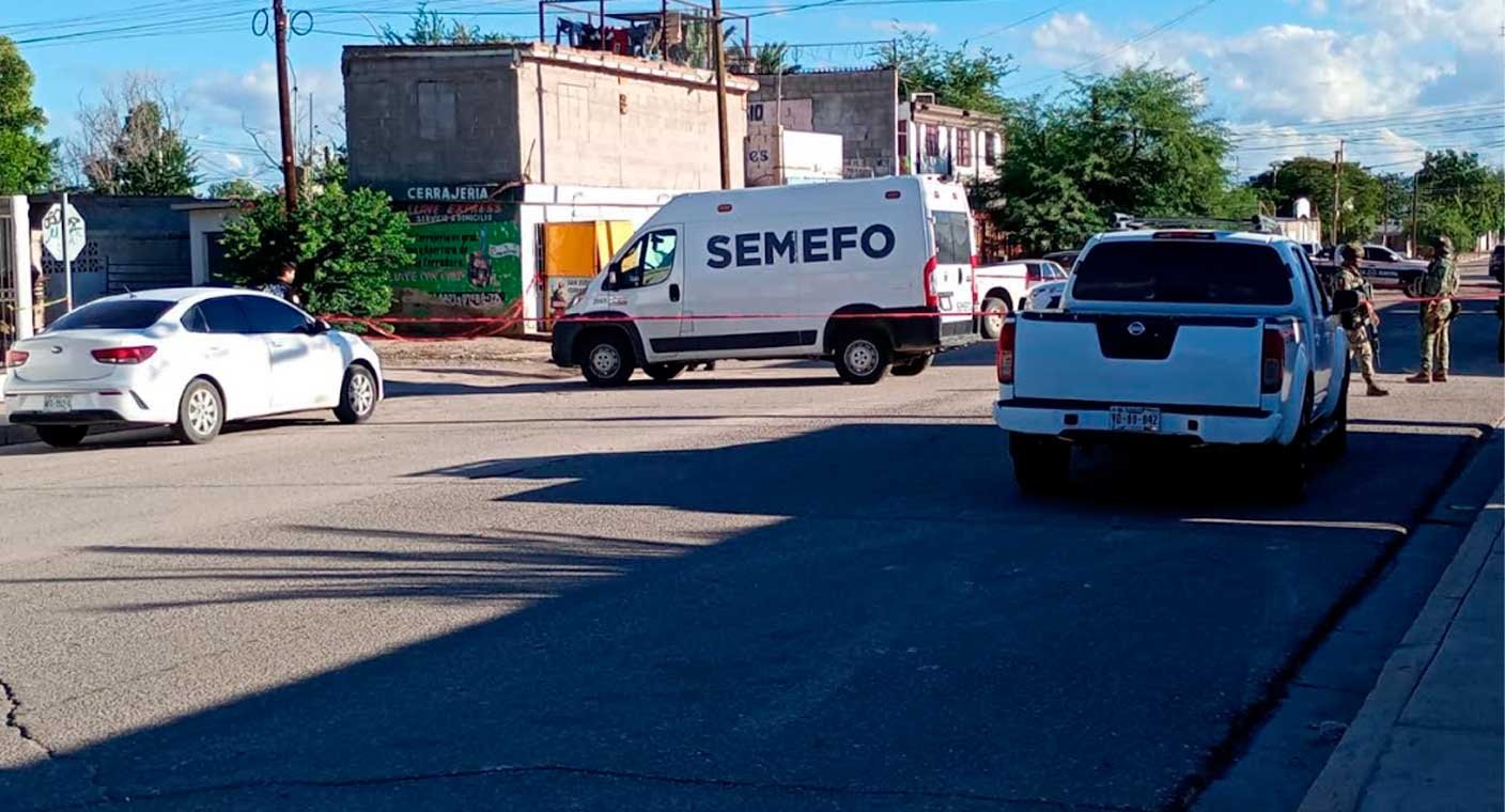 Policías neutralizan a hombre que intentó herir con vidrios a un agente en Hermosillo
