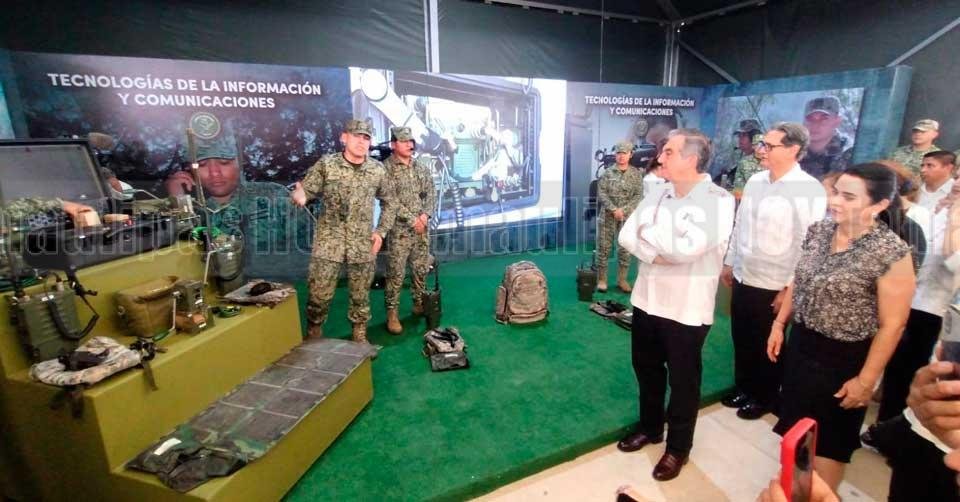 Abren exposición militar en Tampico