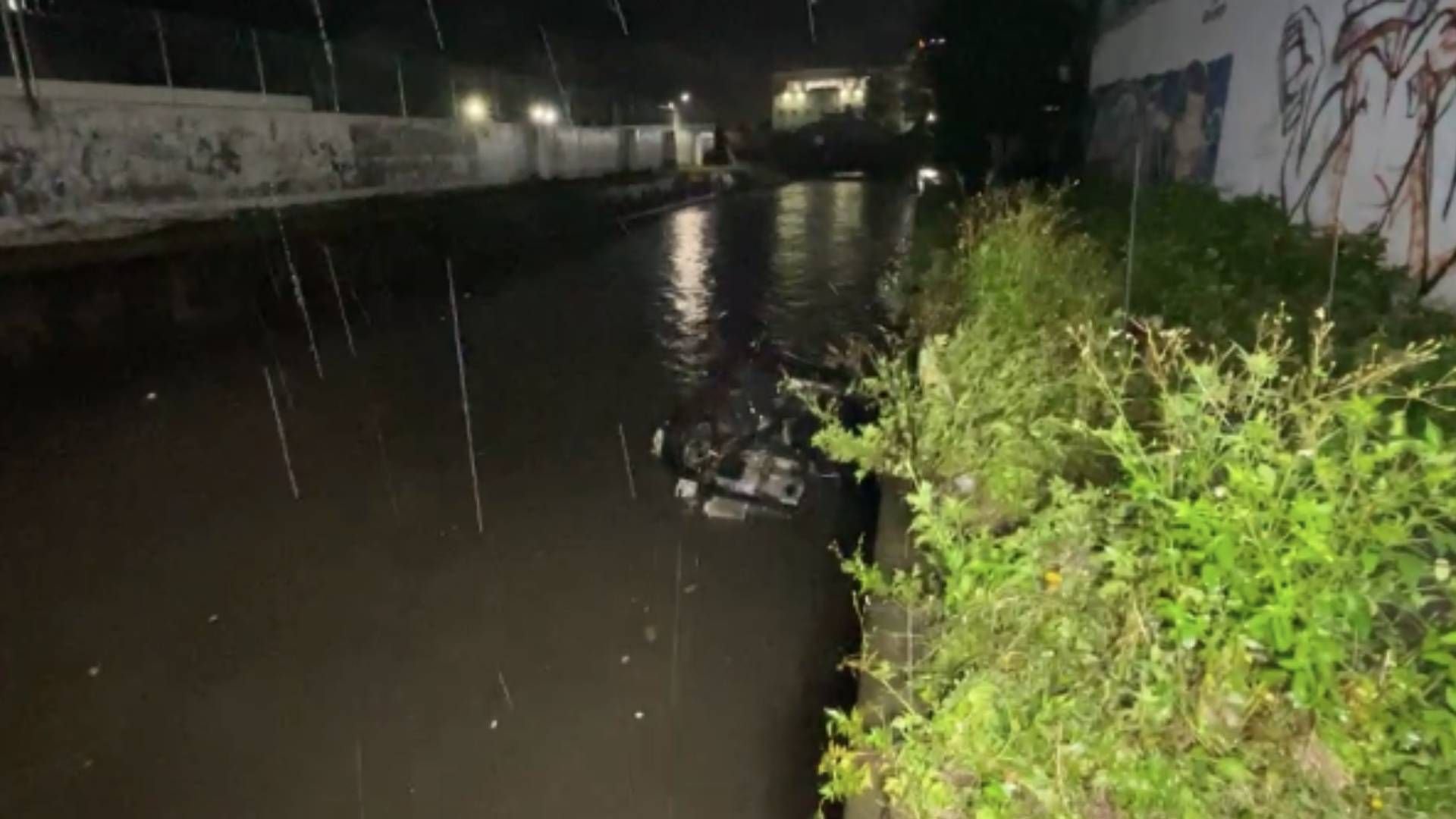Tormenta Severa Provoca Inundaciones y Daños en Calles y Viviendas de Tepic, Nayarit