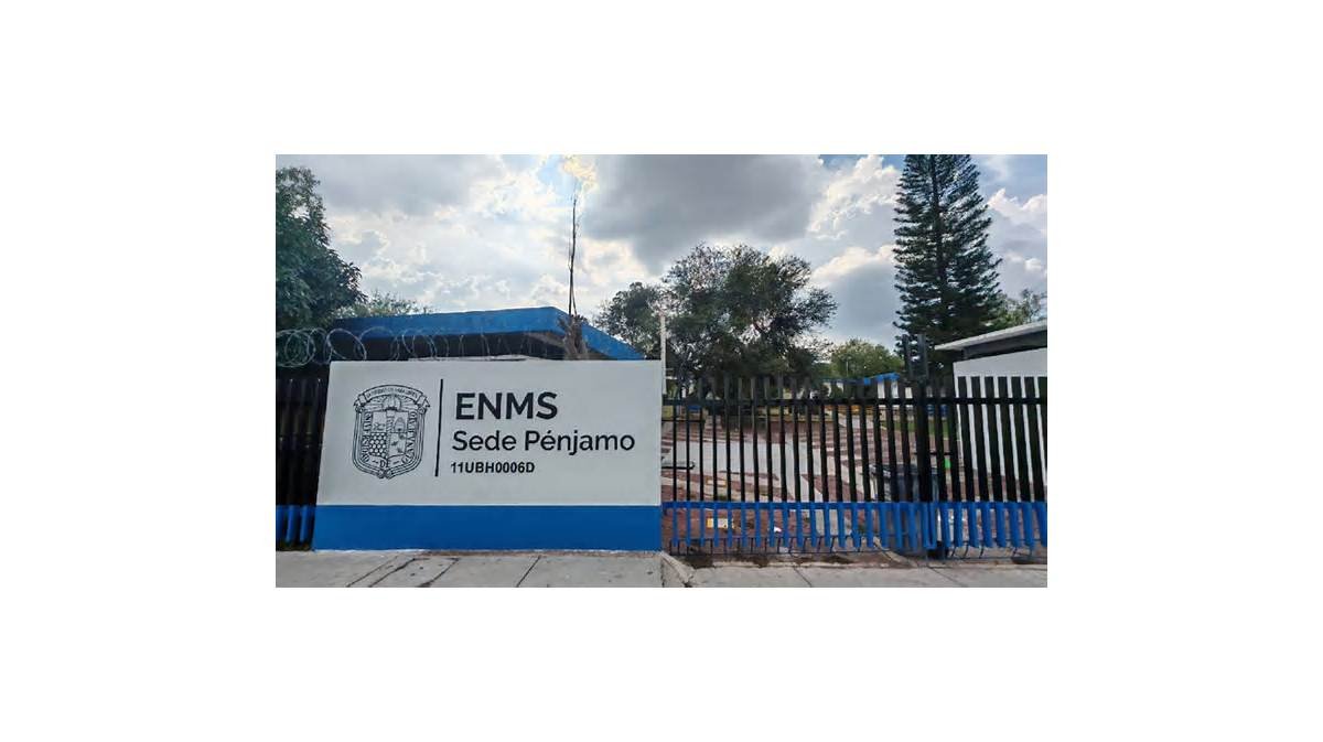 ¡Alzan la voz contra el acoso! Alumnos de la UG en Pénjamo exigen medidas urgentes