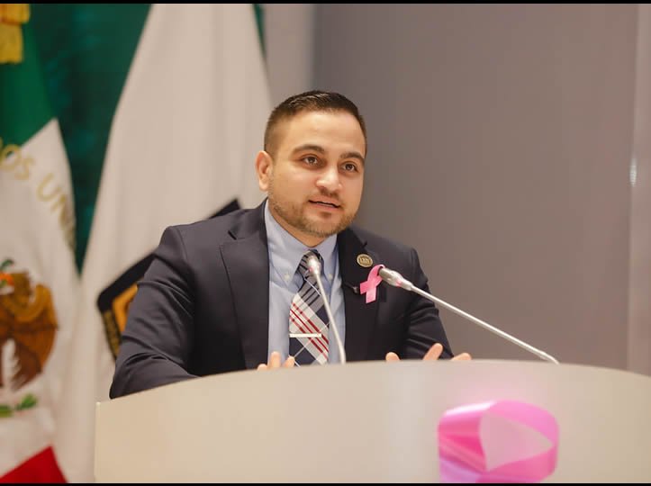 Llama diputado René García al Ayuntamiento de Hermosillo a regularizar terrenos en colonia Guayacán