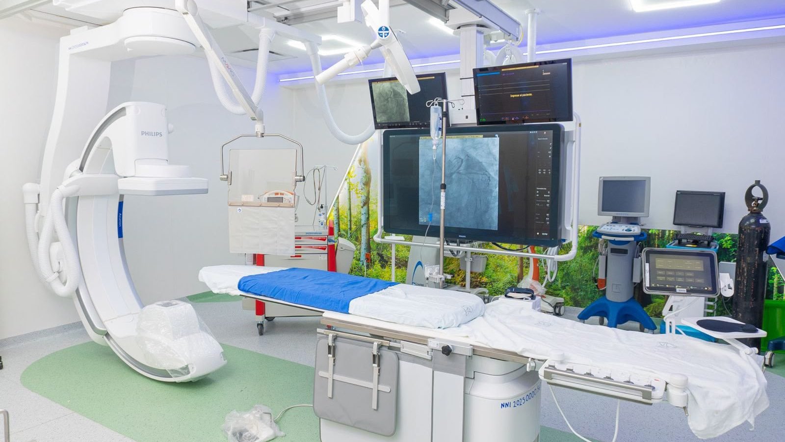 Ante miles de muertes por males cardíacos, IMSS equipa sala de hemodinamia en Irapuato