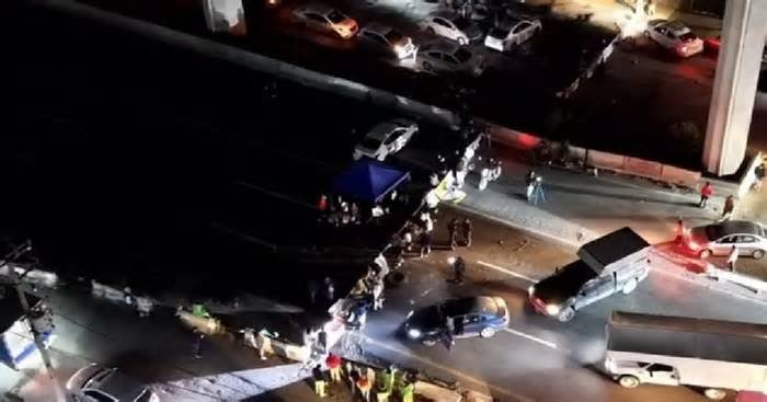 Bloquean la autopista México-Toluca en Lerma por más de 17 horas: colectivos exigen avances en búsqueda de desaparecidos