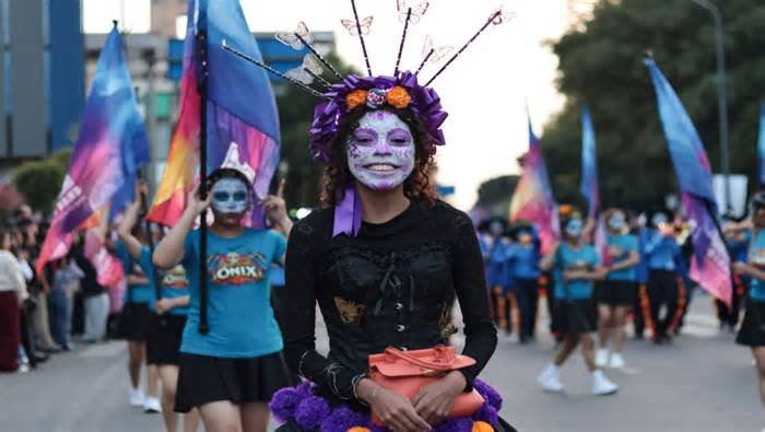 Calles de Puebla se llenan de música y color con 'Cempasúchil Sonoro'