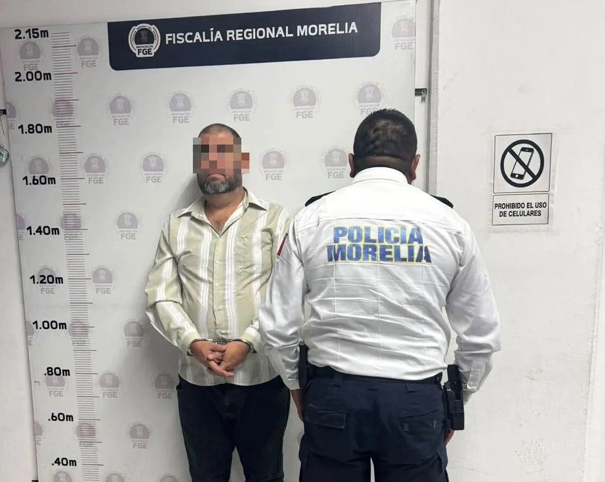 Por presunto intento de robo detienen a hombre tras ingresar a Notaría Pública en Morelia