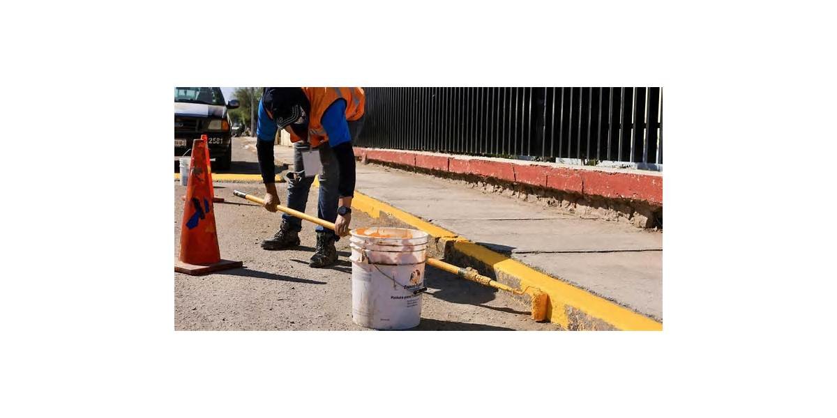 Pintura, cemento e impermeabilizante: el refuerzo a escuelas de San Juan del Río