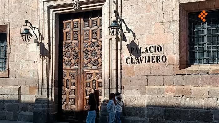 Toma del STASPE interrumpe eventos del Festival Internacional de Cine de Morelia