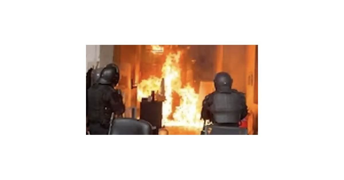 Detienen a cinco por ataques con bombas molotov a edificios públicos en Jalisco