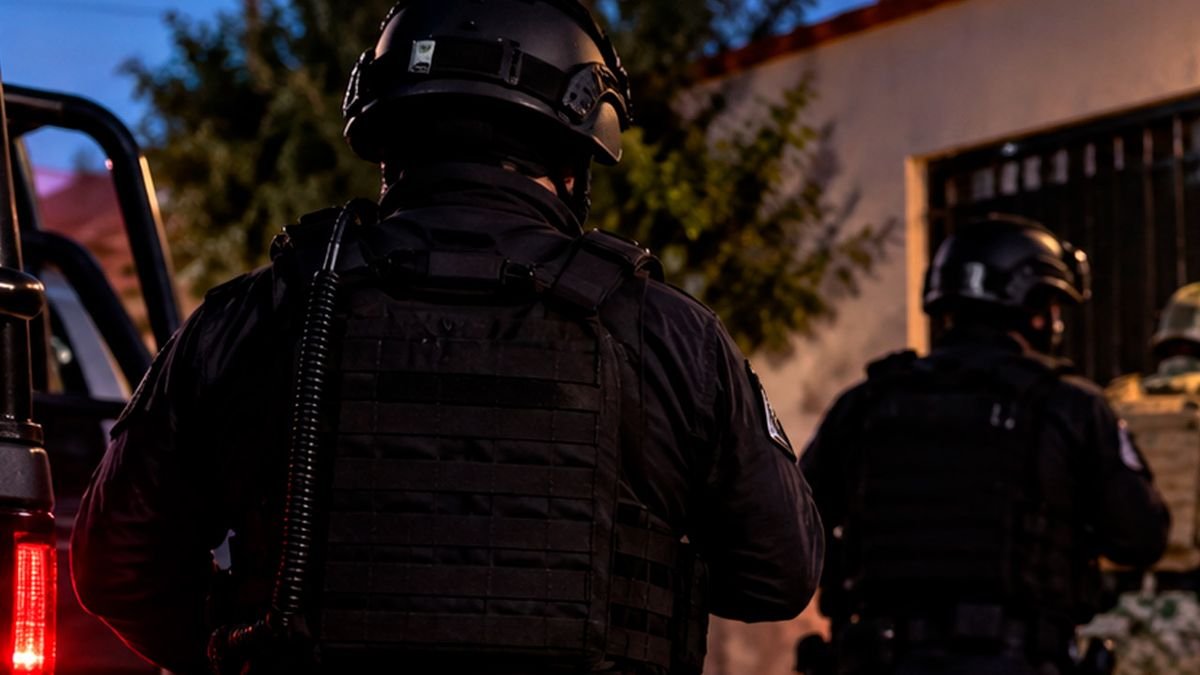 Cateos en zona sur de Morelia dejan dos detenidos; aseguran sustancias