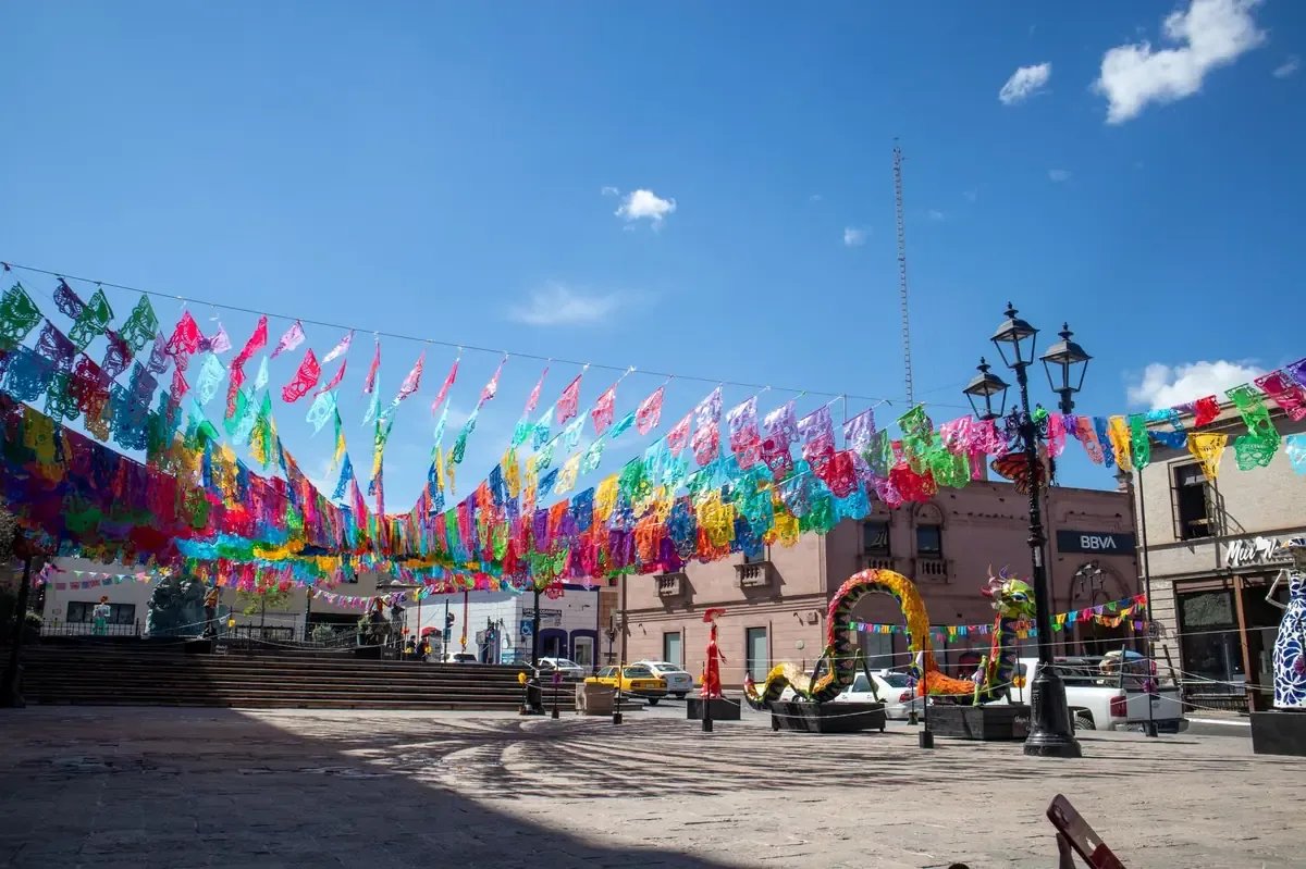 Alberto Hurtado y Ale Salazar buscan candidatura para Saltillo