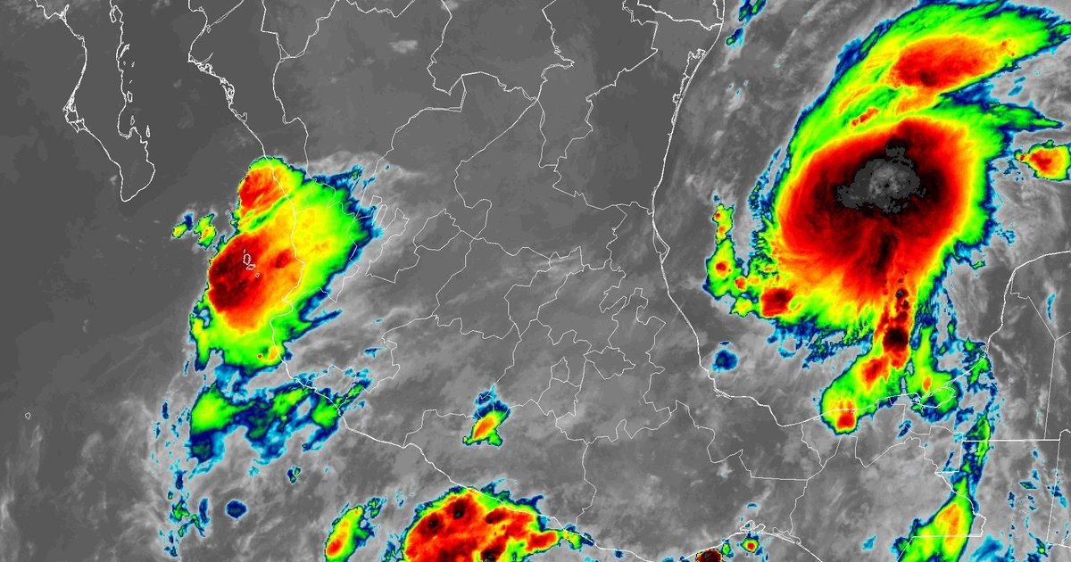 Tormenta con granizo en Tepic este miércoles