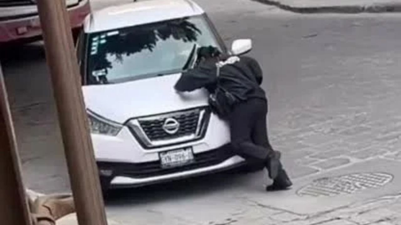 [VIDEO] Detienen a conductora que embistió a una agente de Tránsito en San Miguel de Allende