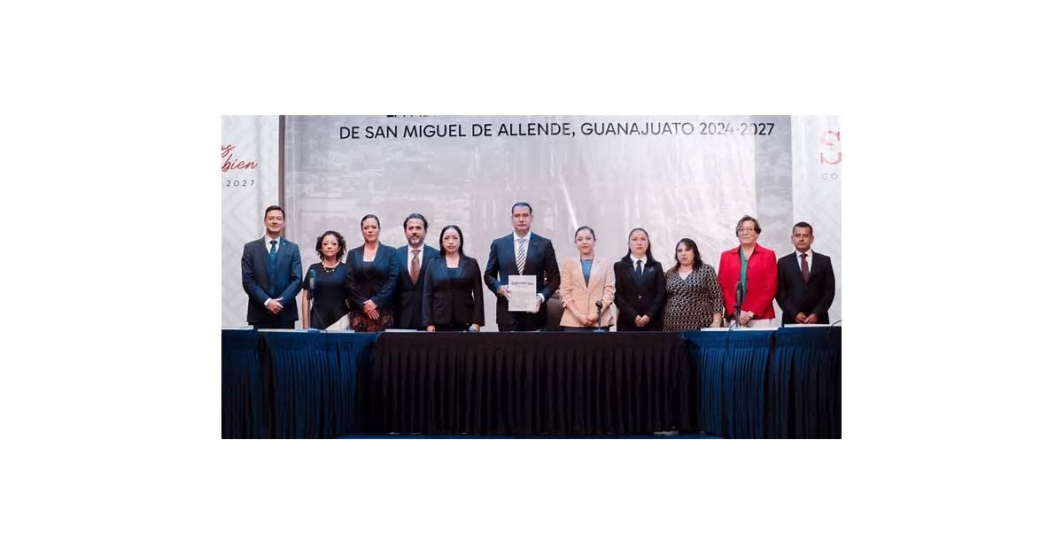 En San Miguel de Allende Mauricio Trejo Pureco presenta su Segundo Informe de Gobierno
