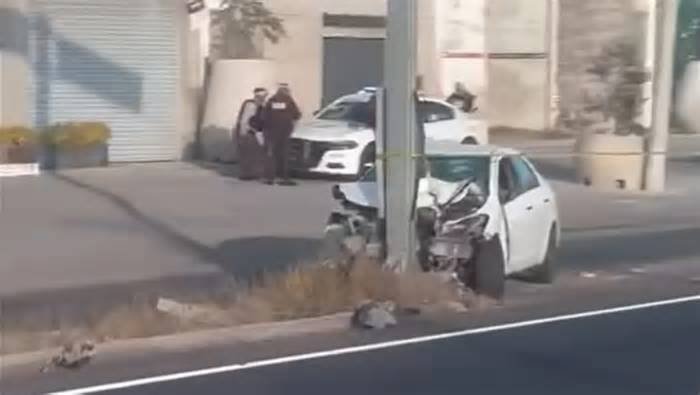 Hombre fallece tras impactar contra señalética en carretera Celaya-Salvatierra