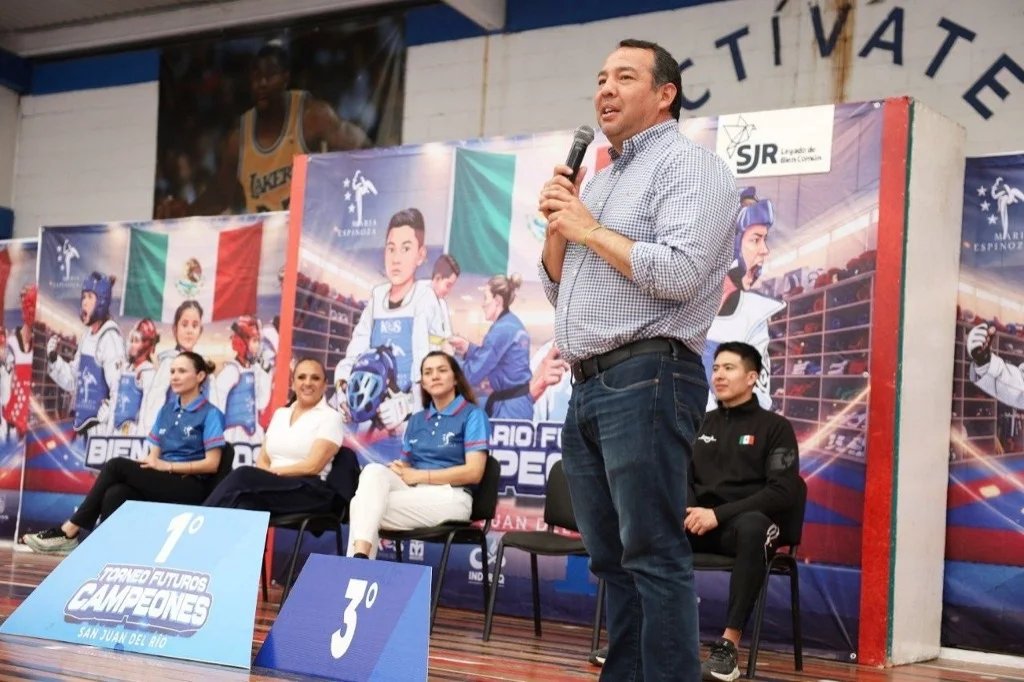 Roberto Cabrera inaugura Torneo Futuros Campeones en San Juan del Río