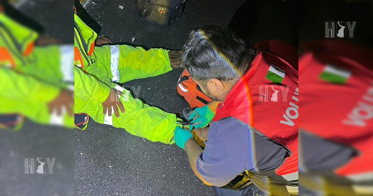 Auto invade zona de obras y arrolla a trabajador en Puente Tampico