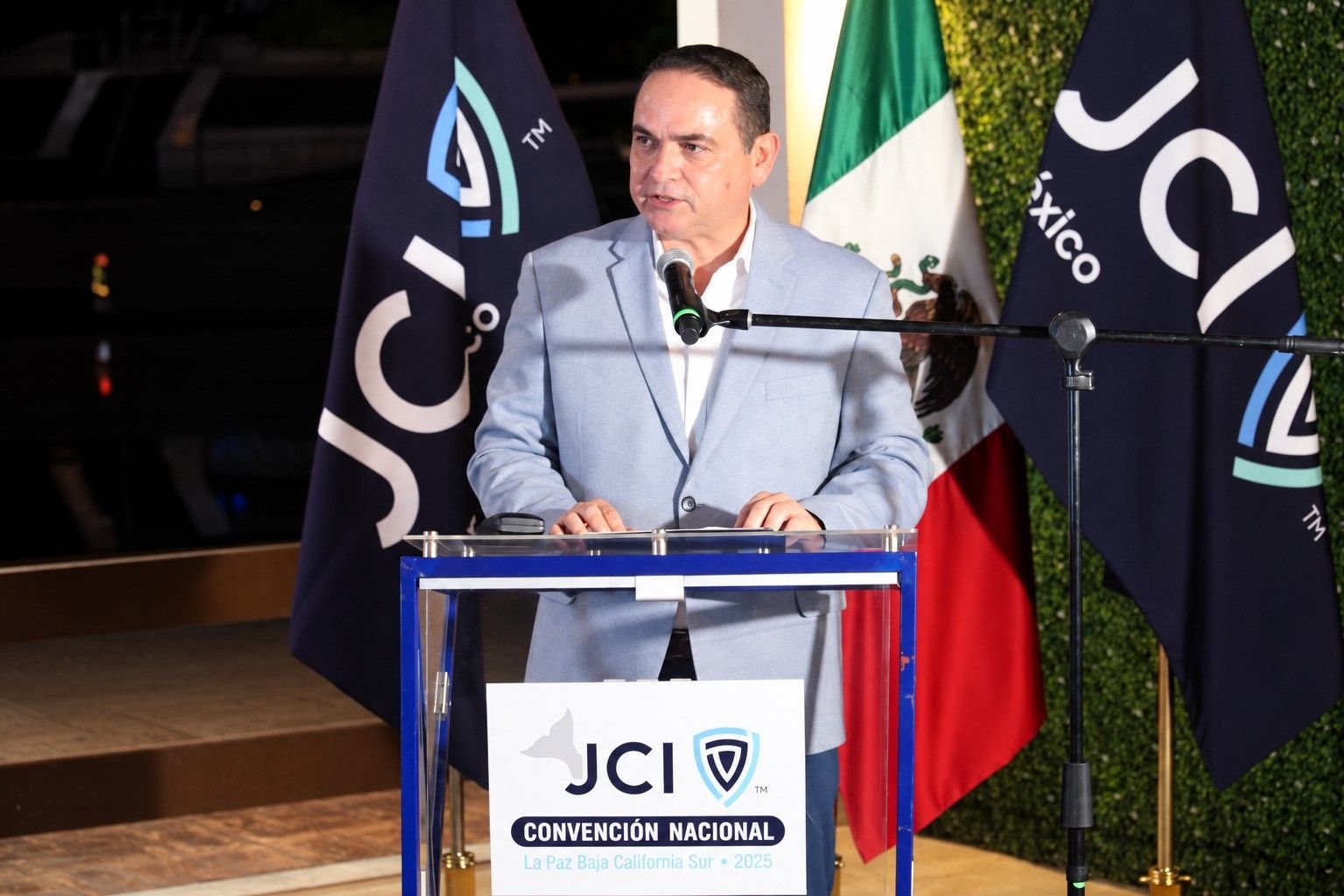 La Paz recibe Convención Nacional de jóvenes líderes y emprendedores
