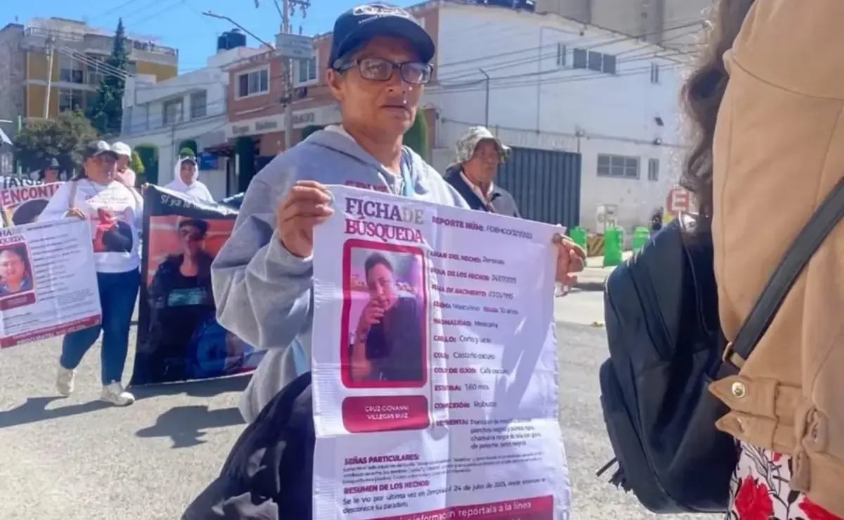 Madres buscadoras marchan en Pachuca tras hallazgo de fosa con cuerpos