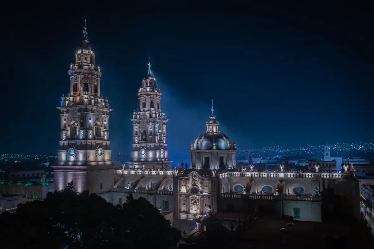 Detienen a 2 hombres por delitos contra la salud en Morelia