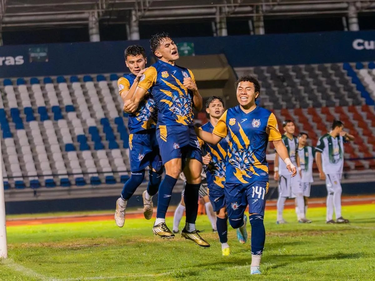 Los Zorros del Atlético Morelia-UMSNH mantienen paso perfecto