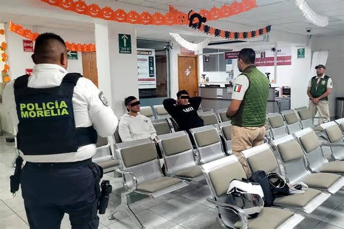 Asegura Policía Morelia y traslada al INM a dos personas de origen colombiano presuntamente implicadas en asalto; ya fueron deportadas