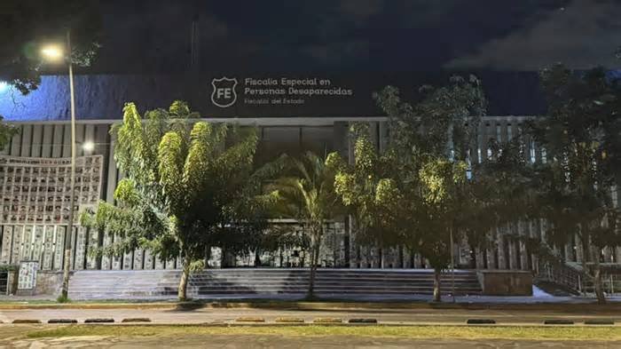 Menor originario de CdMx es abandonado por su hermano en Guadalajara; fue engañado y despojado de sus cosas