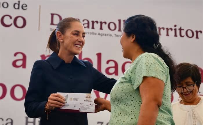 Con 2 mil 259 tarjetas Bienestar, culmina entrega de apoyos a damnificados de Hidalgo por lluvias de octubre de 2025