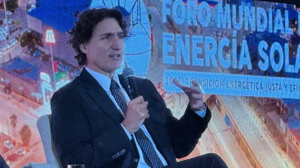 Justin Trudeau llama a acelerar la transición energética y destaca el liderazgo de Hermosillo