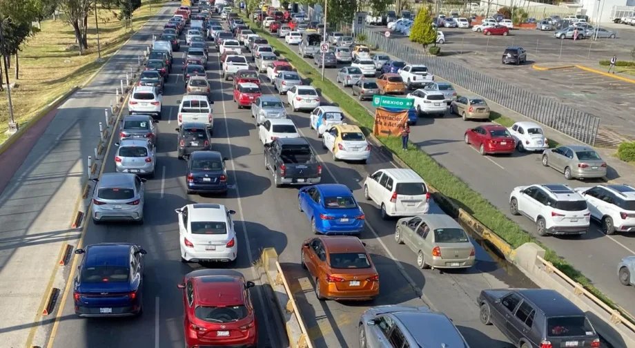 “Ningún turista ha dejado de venir”: Turismo minimiza impacto del tráfico en la México-Pachuca