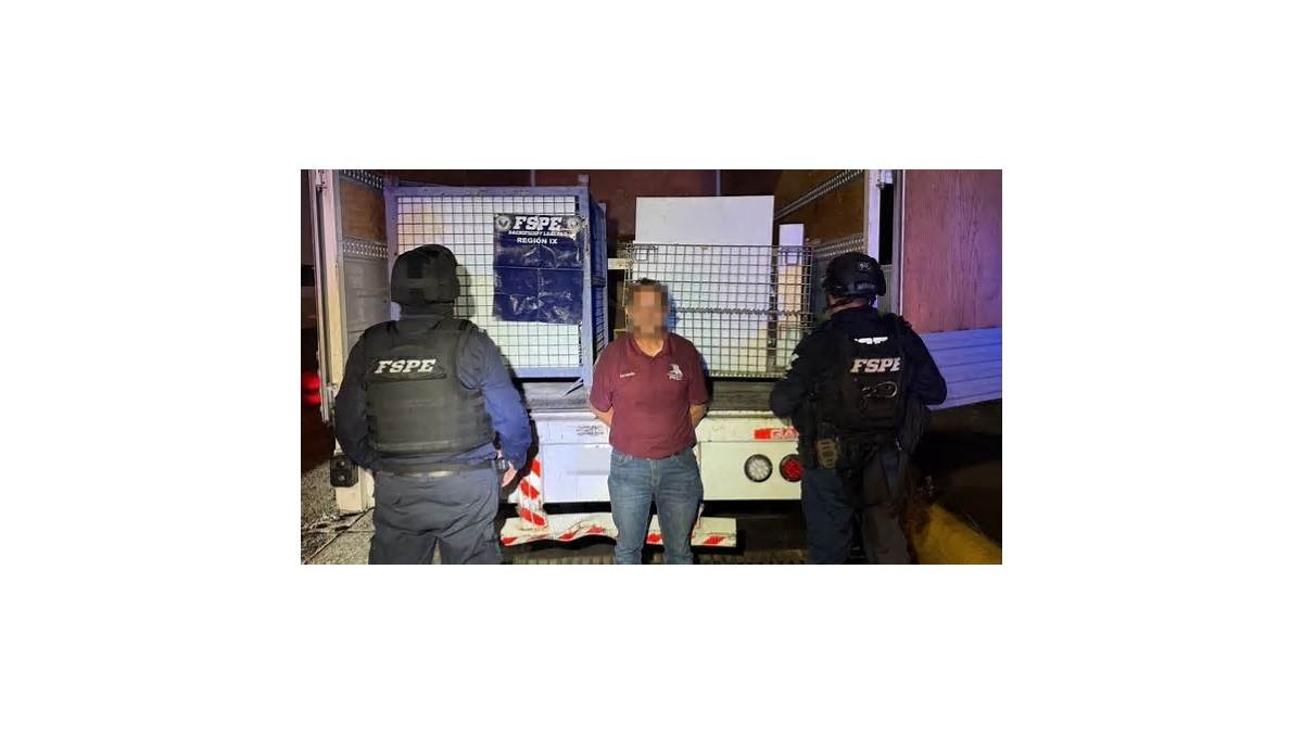 Caen tres hombres con 150 mil pesos de aluminio robado tras alerta del C5i en Silao