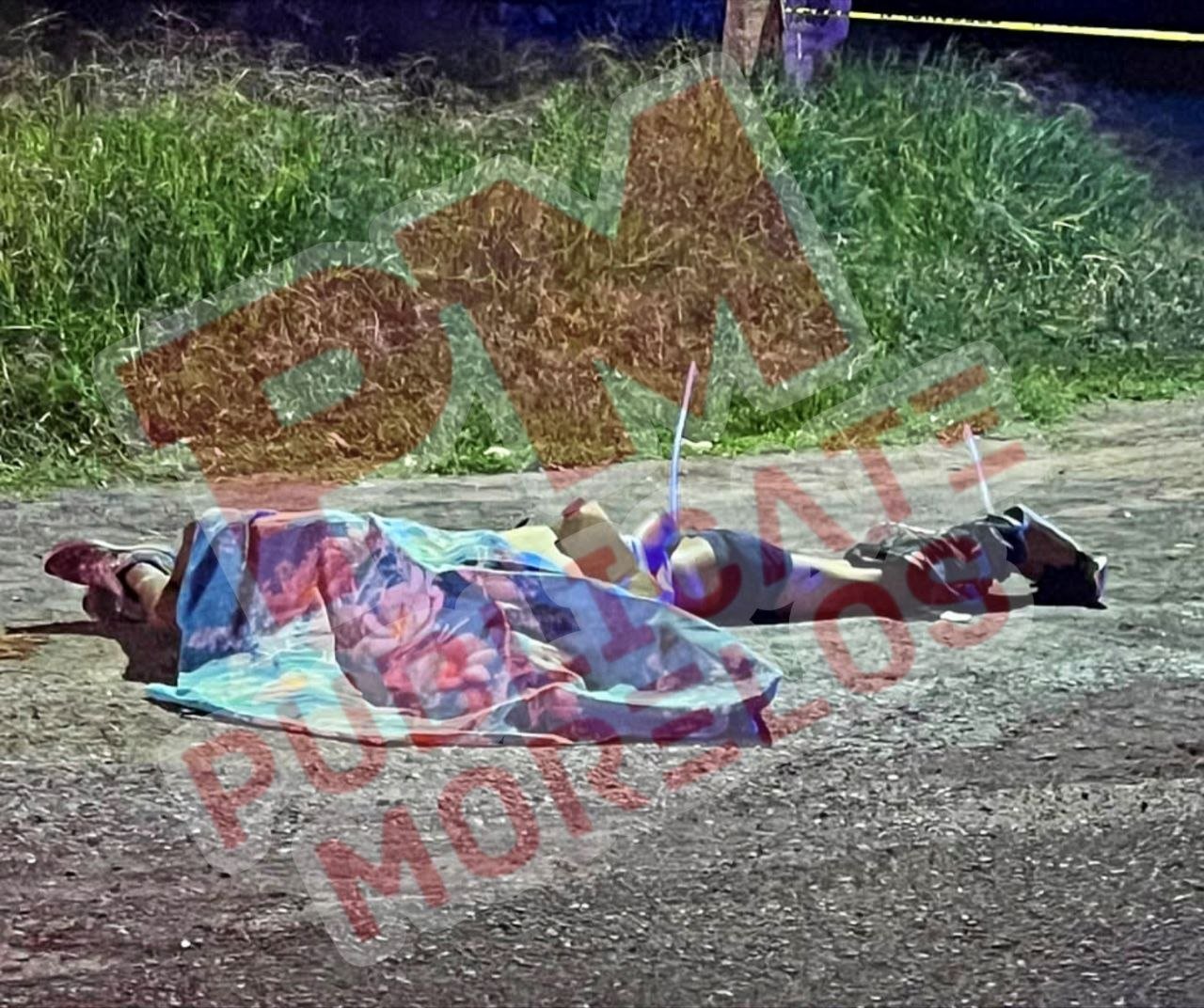 HALLAN A DOS HOMBRES SIN VIDA Y MANIATADOS EN CARRETERA DE YECAPIXTLA...👇