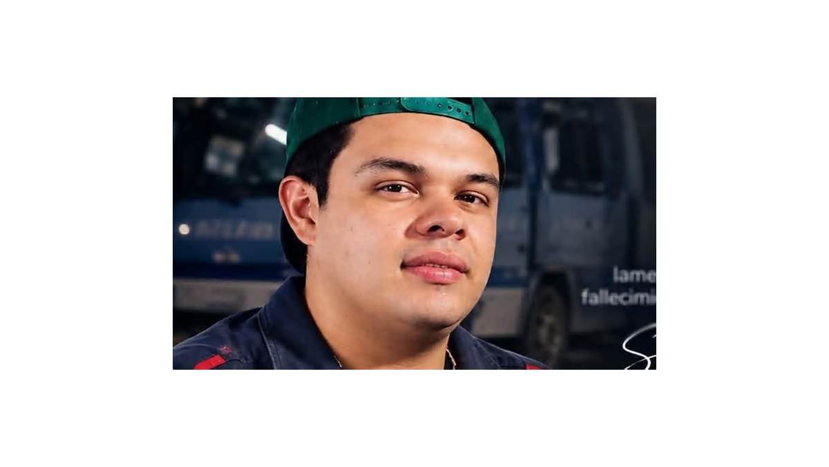 Muere mecánico de Primos de Durango mientras reparaba uno de sus autobuses; grupo de regional ofrece apoyo a su familia