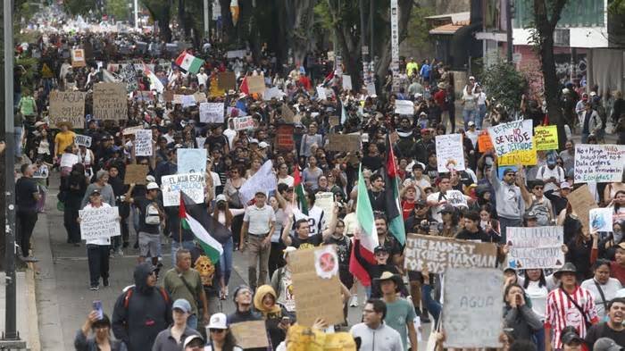 Universidad de Guadalajara se deslinda de actos violentos en movilización por el agua