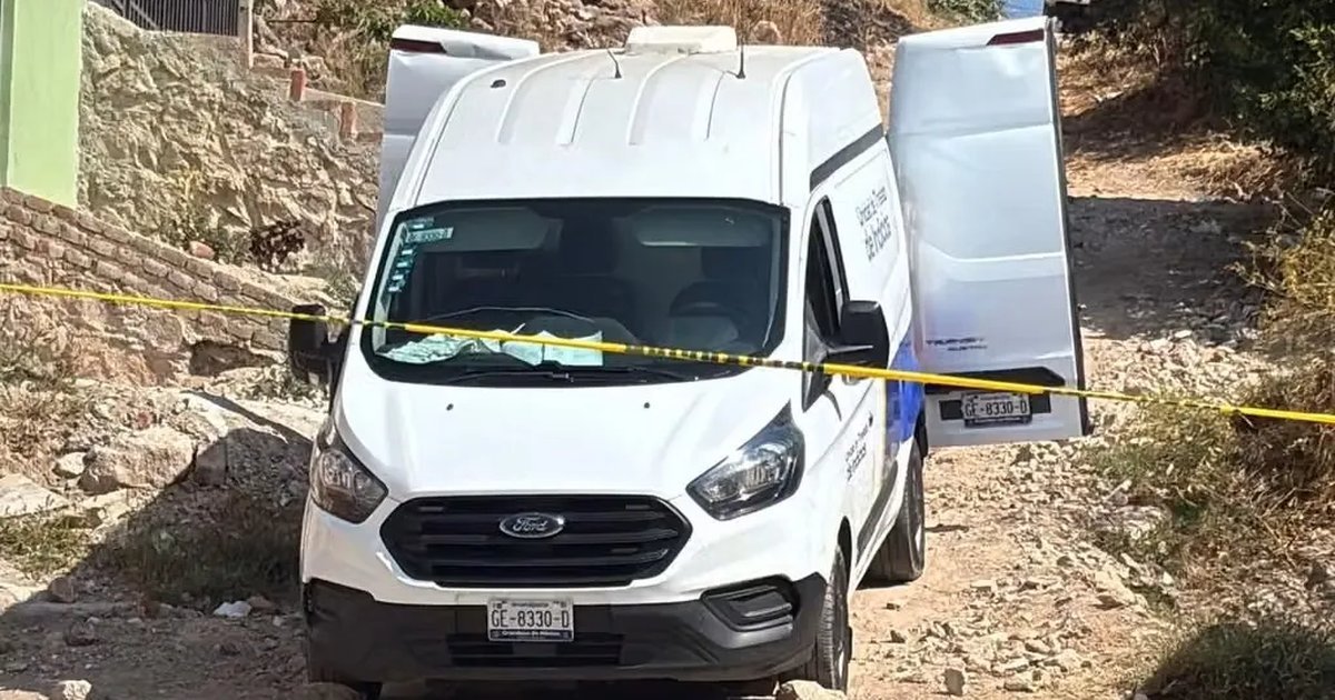 Abandonan cinco cuerpos calcinados en bolsas negras en León, Guanajuato