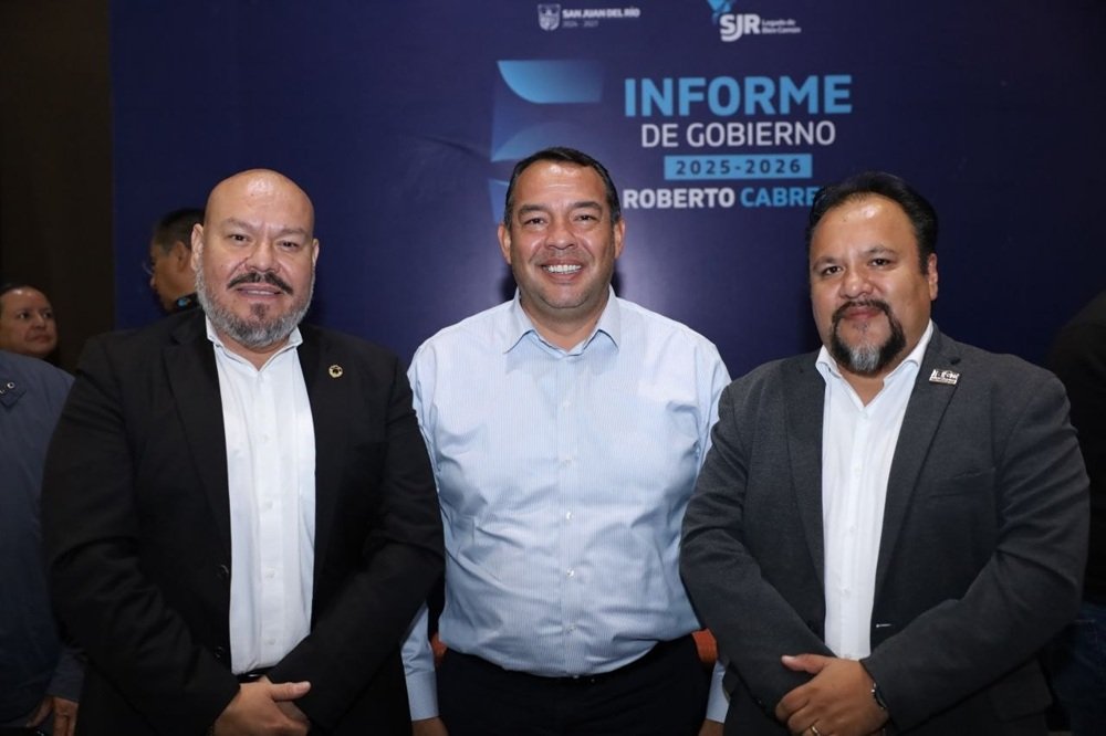 Roberto Cabrera presenta resultados ante industriales de San Juan