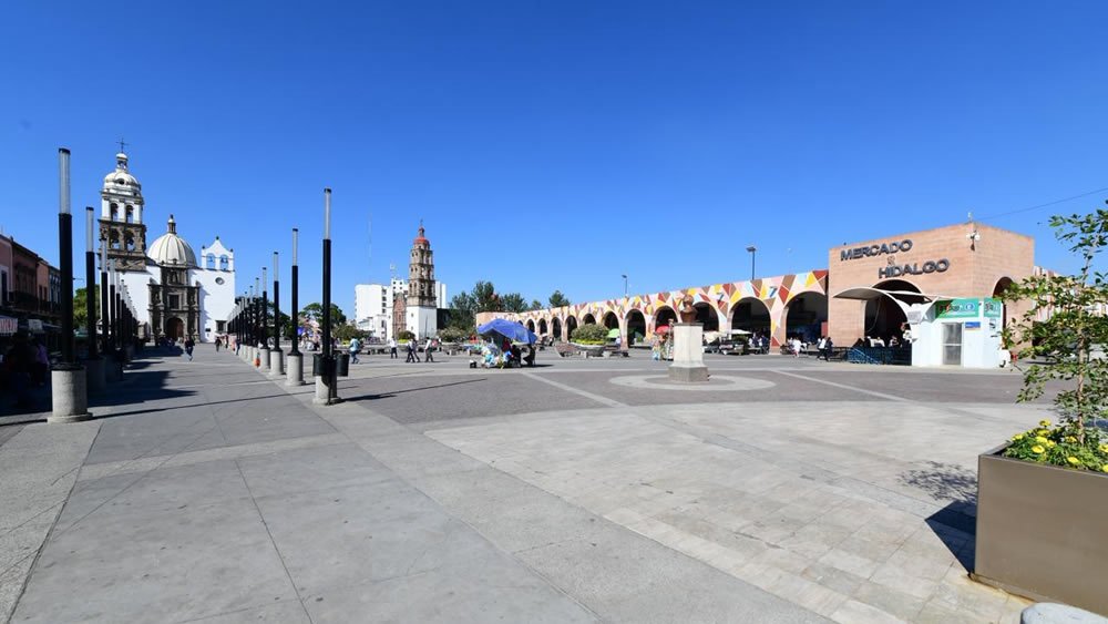 Viva Irapuato, la ciudad fresera y de negocios