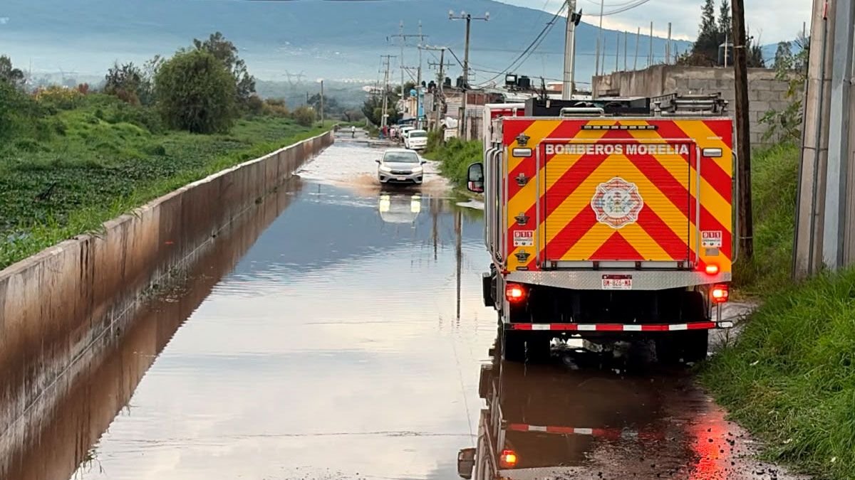 Brigadas municipales de Morelia atienden daños por las lluvias este viernes